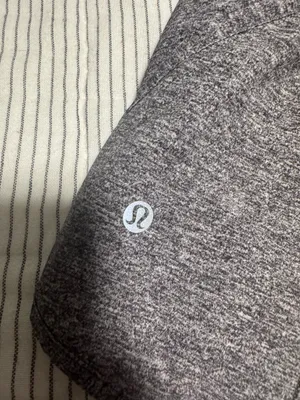 Lululemon Hottie Hot 4" thumbnail 3