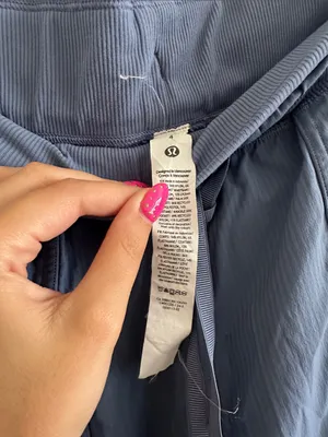 Lululemon drawstring shorts thumbnail 3