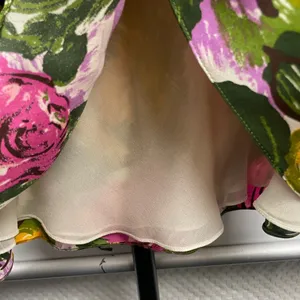 Ports‎ International Multicolor Floral 100% Silk Short Cap Sleeve Flowy Dress thumbnail 6