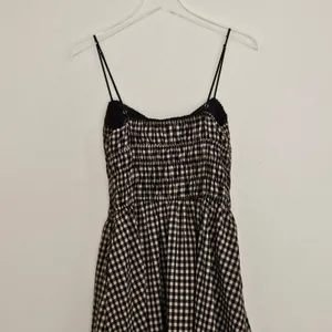 NIA Black Tan Gingham Smocked Midi Thomas Dress Lace Trim Pockets Womens Medium thumbnail 6