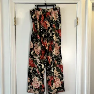 Anna Sui Wide Leg Floral Pants Size 6 black red green thumbnail 4