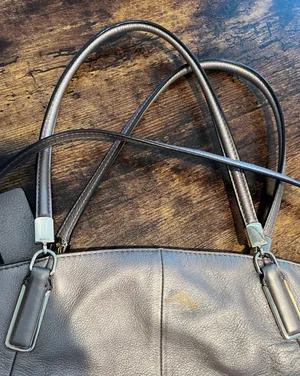 Coach | ladies Kelsey crossbody satchel handbag. thumbnail 6