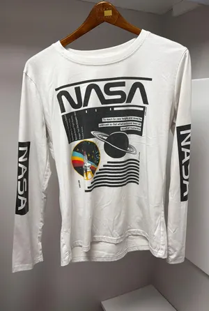 NASA Shirt White Size M thumbnail 1
