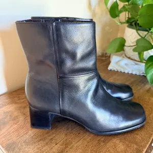Easy Spirit Ankle Boots Womens Black Leather Square Toe Block Heel Side Zip thumbnail 7
