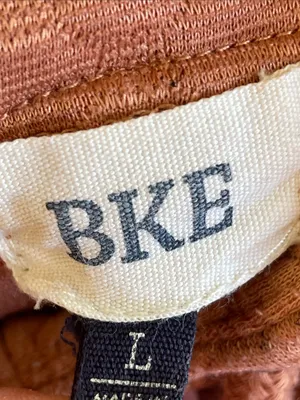 BKE Textured Bubble-Knit Hoodie in Rosewood thumbnail 4