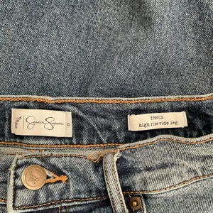 Jessica Simpson Freesia High Rise Wide Leg‎ Jeans Medium Wash Size 8 thumbnail 5