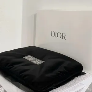 Christian Dior Velvet Makeup Pouch thumbnail 2