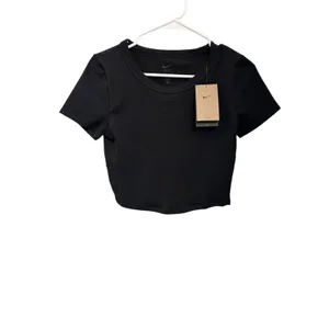 Nike One Fitted Women's Dri-FIT Short-Sleeve Cropped Top Black Size M NWT thumbnail 6