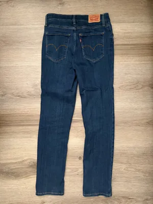 Levi’s 724 High-Rise Straight Jeans thumbnail 7