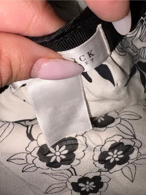 White House Black Market Black & Cream Floral Skirt-100% Silk thumbnail 3