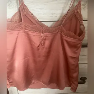 Abercrombie lace cami with button back detail and adjustable straps thumbnail 5