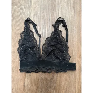 Victorias Secret Black Lace Velvet Metallic Shimmer Bralette XS Black‎ B70 A70 thumbnail 2