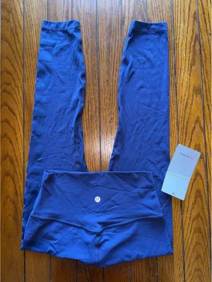 Lululemon Align High Rise 25” Graphic, Night Sea Size 6 NWT thumbnail 1