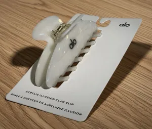 Alo Yoga White Pearl 90s Hair Claw Clip thumbnail 1