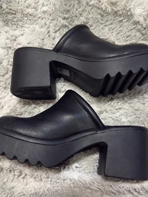 Vintage Style Unionbay "Amber" Black Chunky Platform Clogs - Size 7.5M thumbnail 7