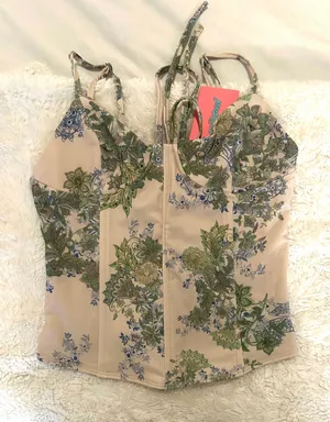 Corset Top thumbnail 1