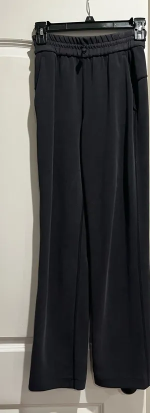Lululemon pants thumbnail 1