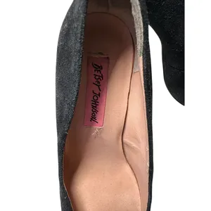 Betsey Johnson‎ Black Suede Bow Pointed Toe Kitten Heel Pumps Classic Shoes thumbnail 6