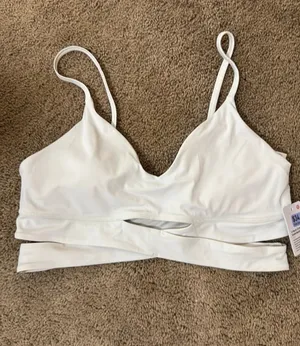 Lululemon V-neck crossover Bra thumbnail 1