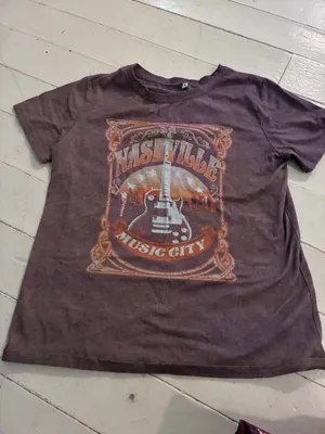 Women Country Music Shirts Nashville Concert Outfit Vintage Guitar Music City Tshirts Short Sleeve Summer Tees Tops thumbnail 4