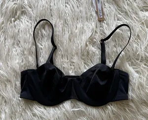 Skims Smoothing Intimates Strapless Bra Onyx Size 34A thumbnail 1