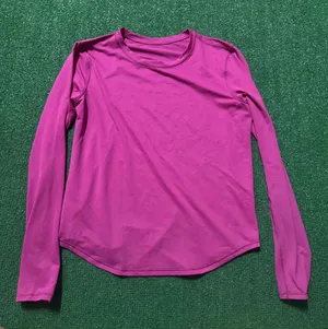 lululemon athletica Women's Muscle Tee Long Sleeve - Fuchsia thumbnail 1