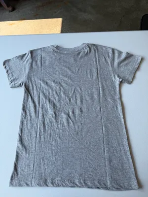 Youth Large 12–14 Gray T thumbnail 4