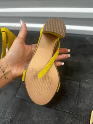 Heels Yellow Size 7.5 thumbnail 5