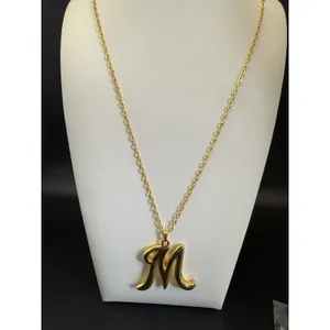 Vintage Avon 1992 Gold Tone “M” Initial Letter Pendant Chain Necklace 28” L thumbnail 2