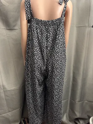 New 2XL jumpsuit it will keep you fresh all day thumbnail 4