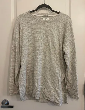 Aerie Grey Pullover thumbnail 1