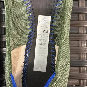 Rothy’s The point flats in Safari green giraffe print women’s size 8 thumbnail 6