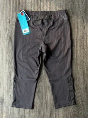 New Balance Charcoal Grey Cropped Leggings thumbnail 7