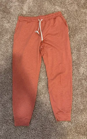 Vuori Performance Joggers thumbnail 1