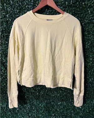 Sweaty Betty Cropped Yellow Long Sleeve Crewneck Size Small thumbnail 1