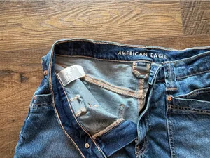 American Eagle Shorts Mid-Rise thumbnail 3