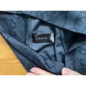 ALLFENIX Navy Blue‎ Snakeskin Print Workout Set Yoga Pilates Barre size Medium thumbnail 8