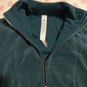 Lululemon scuba track jacket velvet size 2 NWT thumbnail 5