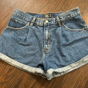 Abercrombie denim shorts thumbnail 1
