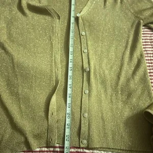 Ralph Lauren Gold Cardigan Sweater Timeless Knit Design thumbnail 9