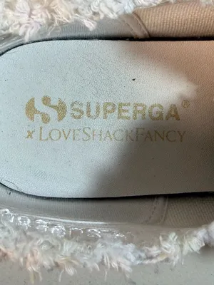 Superga thumbnail 2