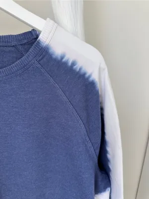 Universal Thread Women's Tie-Dye Crewneck Sweatshirt - Blue & White Size XL thumbnail 5