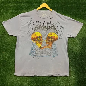 Metallica distressed Tshirt size one size  thumbnail 1