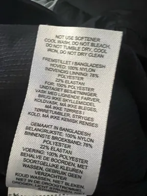 Gymshark Women’s CTY Joggers Black Size Small thumbnail 5