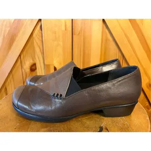 MUNRO Shoes Leather Flats Penny Loafers comfort Slip Ons size 7M thumbnail 3
