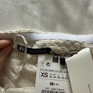 NWT ZARA TEXTURED STRAPLESS TOP CS thumbnail 6
