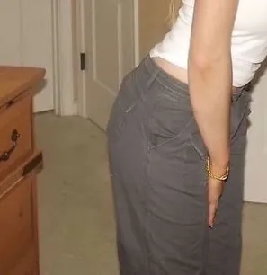 Brandy Melville Low rise  pants thumbnail 6