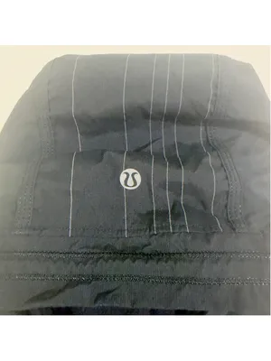 Lululemon Women’s 4 Black Half Zip Hooded Running Windbreaker Pullover Jacket thumbnail 3
