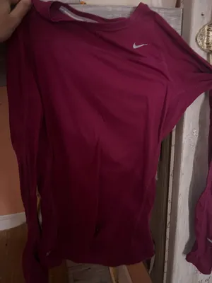 Nike Dri-Fit Long Sleeve thumbnail 1