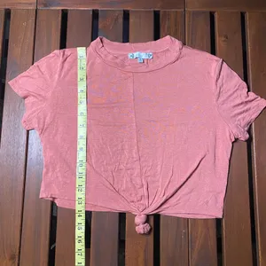 Iris Women's Pink Crop Top size M thumbnail 4